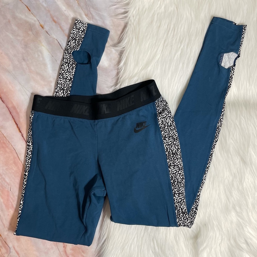 NIKE Blue Leggings (fits like a medium)